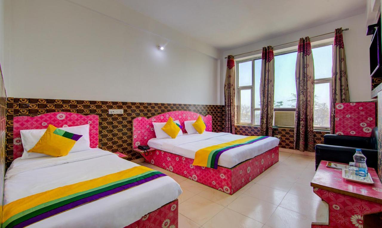 Itsy Hotels Satya Shree Katra  Eksteriør bilde